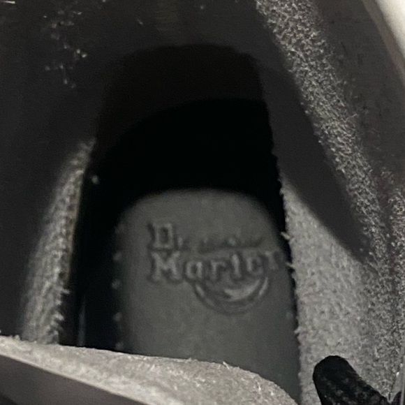 BRAND NEW white and black Dr. Martens - Picture 5 of 6